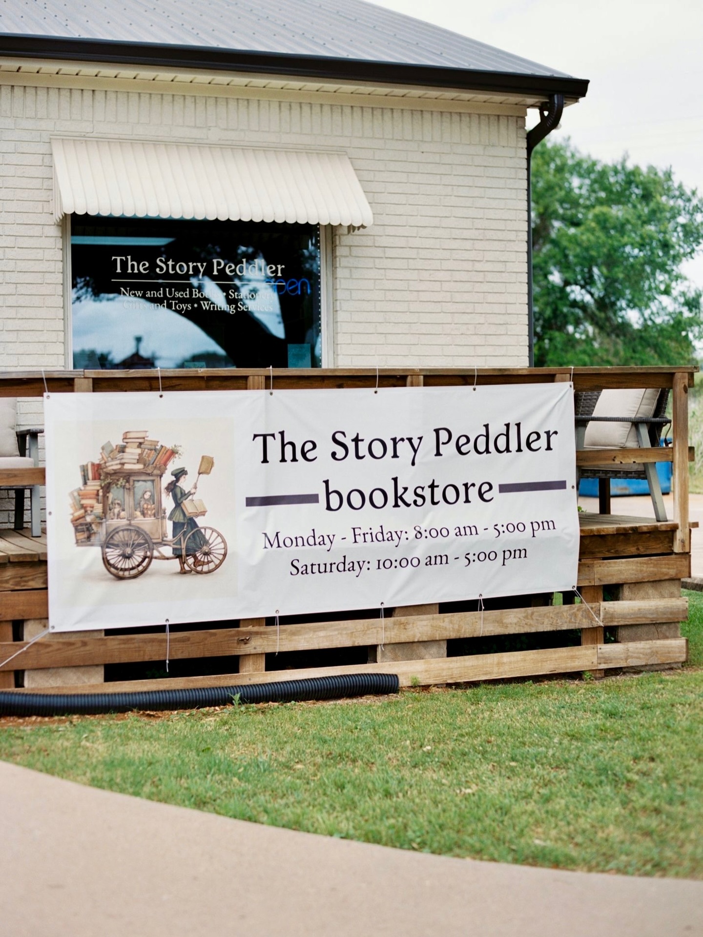 The Story Book Peddler
